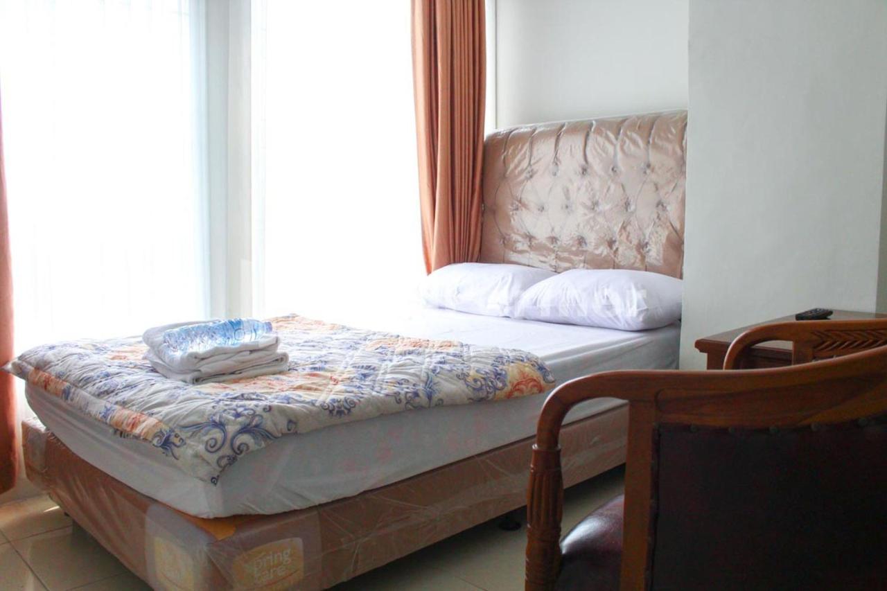 Brahma Hotel Mitra Reddoorz ジャカルタ エクステリア 写真